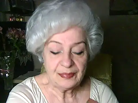 Snapshot of ValeriaKroww chatting on May 13, 7:21 pm ValeriaKroww online show from May 13, 7:21 pm