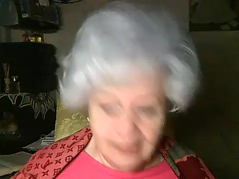 Snapshot of ValeriaKroww chatting on April 20, 4:19 pm ValeriaKroww online show from April 20, 4:19 pm