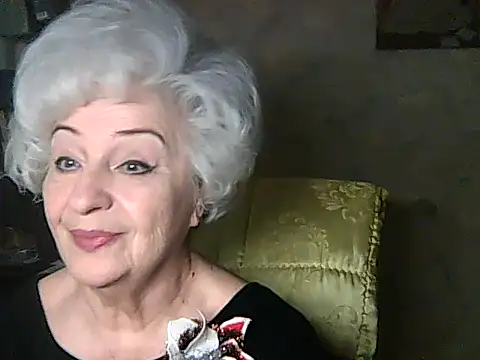 Snapshot of ValeriaKroww chatting on May 28, 4:46 pm ValeriaKroww online show from May 28, 4:46 pm