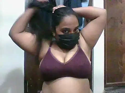Snapshot of Mathi_cam chatting on January 5, 5:27 pm Mathi cam online show from January 5, 5:27 pm