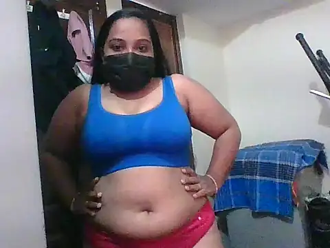 Snapshot of Mathi_cam chatting on February 10, 5:39 am Mathi cam online show from February 10, 5:39 am