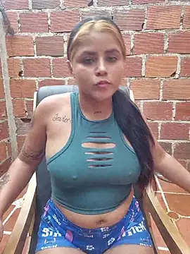 Snapshot of lil_misty chatting on November 24, 7:03 pm lil misty online show from November 24, 7:03 pm