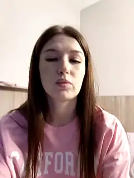 MelissaPinkiss online show from March 21, 1:15 pm