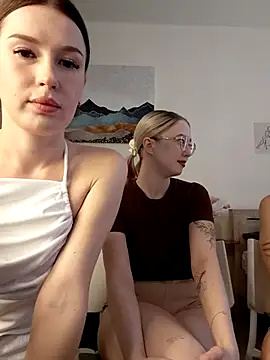 MelissaPinkiss online show from January 18, 11:24 am