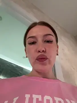 MelissaPinkiss online show from April 14, 2:33 pm