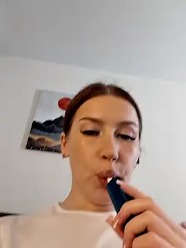 MelissaPinkiss online show from March 10, 11:25 am