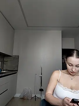 Snapshot of MelissaPinkiss chatting on December 1, 10:49 am MelissaPinkiss online show from December 1, 10:49 am