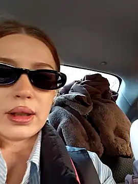 MelissaPinkiss online show from April 17, 1:36 pm