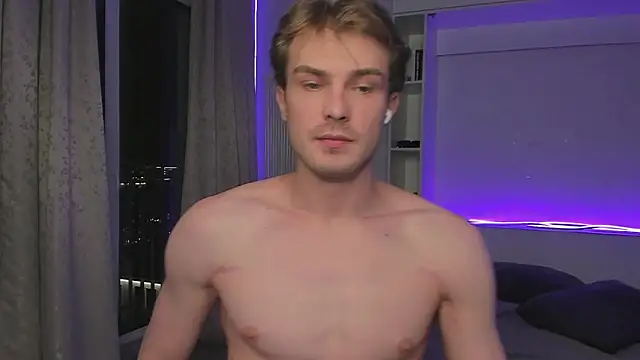 DanteRay online show from November 20, 7:03 pm