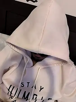 Snapshot of skinnydddue chatting on November 4, 6:39 am skinnydddue online show from November 4, 6:39 am