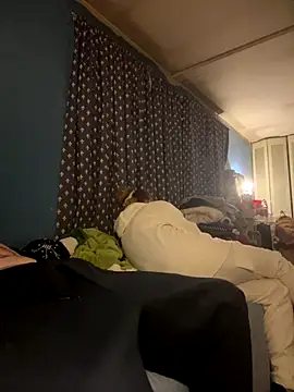 biggdaddyandqueenn online show from December 21, 4:14 am