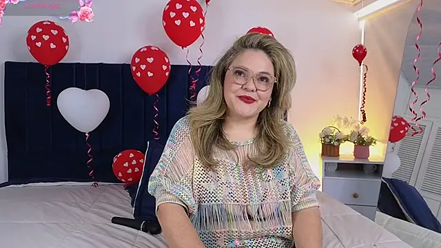 NatashaBlade  online show from February 26, 12:16 pm