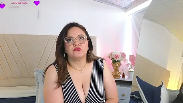 NatashaBlade  online show from November 27, 12:27 pm