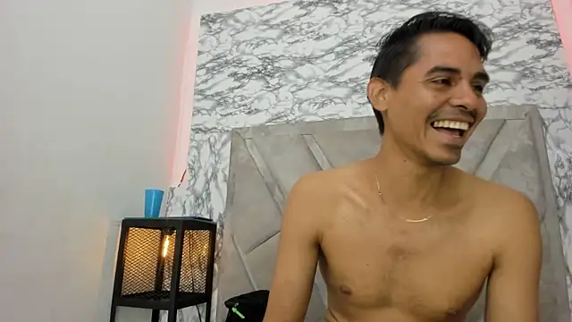 KiraFox1 online show from January 9, 8:05 pm