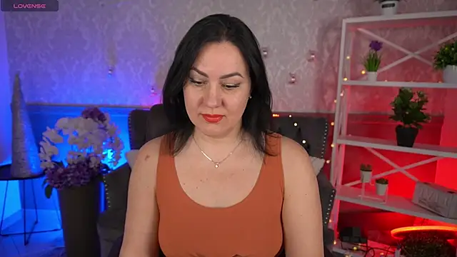 VelvetLuck online show from January 14, 1:48 pm