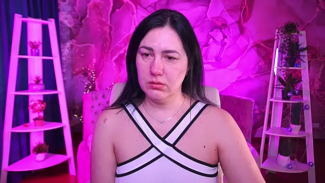 VelvetLuck online show from March 12, 1:37 pm