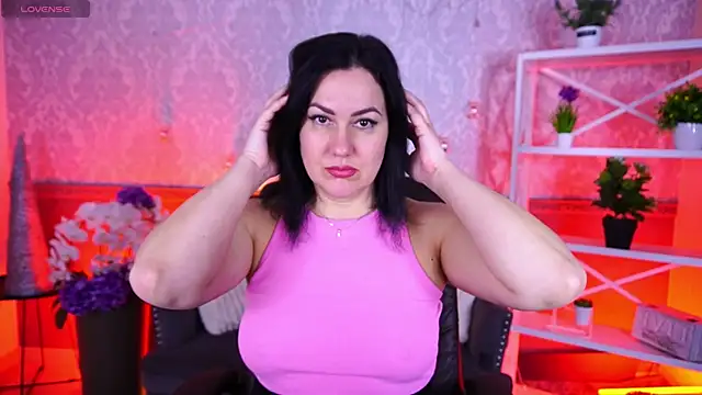 VelvetLuck online show from January 15, 3:15 pm