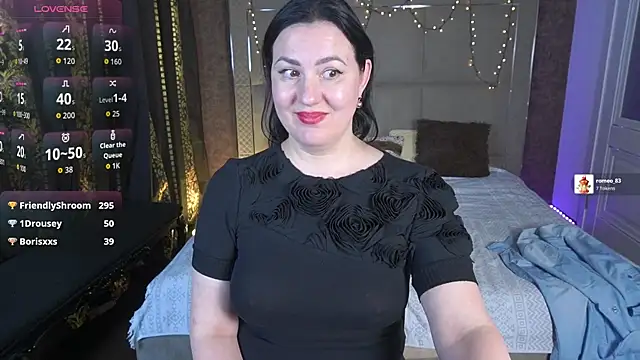 VelvetLuck online show from May 23, 1:37 am