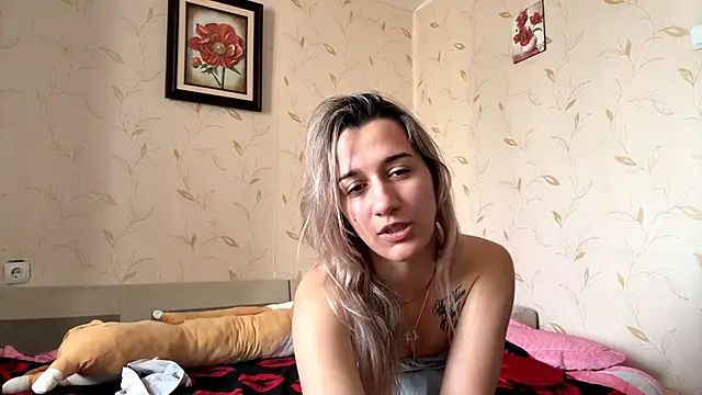 Auroragin online show from November 8, 10:52 am