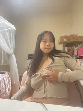 baeezzyy online show from November 4, 12:58 am