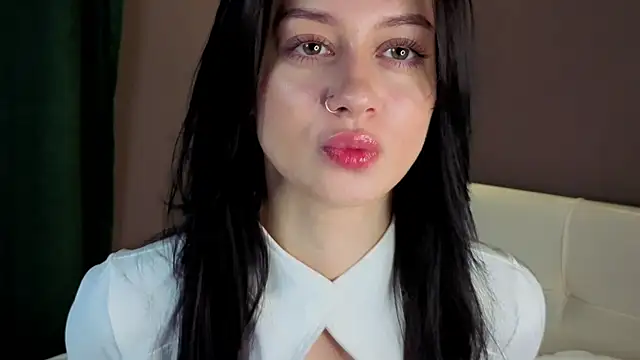 MarvisKuhIo online show from November 29, 5:07 am