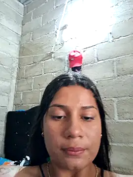 lapicarona18 online show from November 21, 1:43 pm