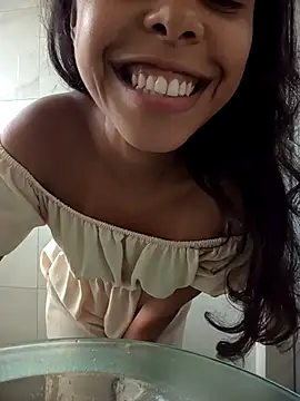 Morenaizzy online show from November 7, 4:22 pm