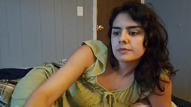 Snapshot of laneyangelxx chatting on November 7, 9:19 pm laneyangelxx online show from November 7, 9:19 pm