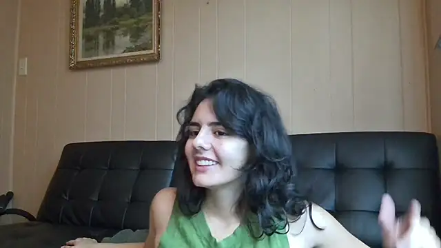 Snapshot of laneyangelxx chatting on November 19, 3:45 pm laneyangelxx online show from November 19, 3:45 pm