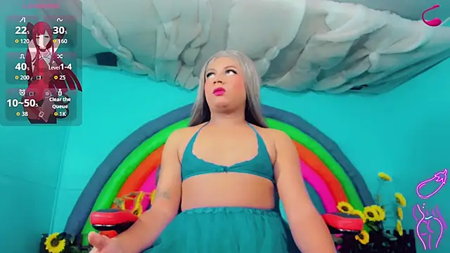 Snapshot of Alice_brandom chatting on December 3, 6:40 pm Alice brandom online show from December 3, 6:40 pm