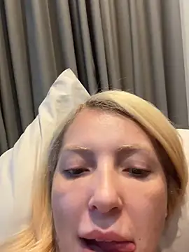 Snapshot of melisboa chatting on February 5, 7:10 pm melisboa online show from February 5, 7:10 pm