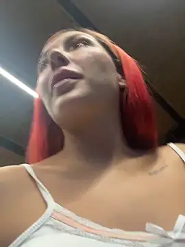 melisboa online show from December 18, 3:22 am