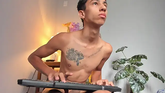 lucian davii online show from March 31, 2:52 pm