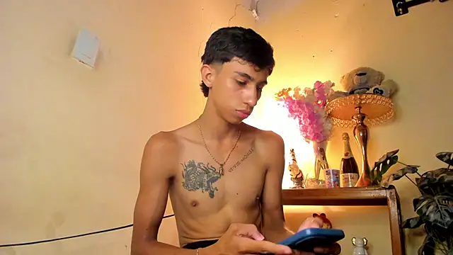 lucian davii online show from December 3, 5:56 pm