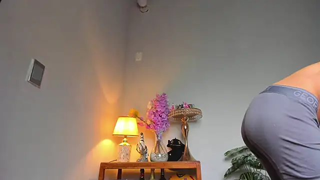 lucian davii online show from March 14, 5:52 pm