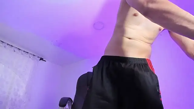 Aleck Boy online show from January 9, 7:43 pm