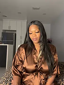 PrincessDreamm online show from April 24, 12:45 am