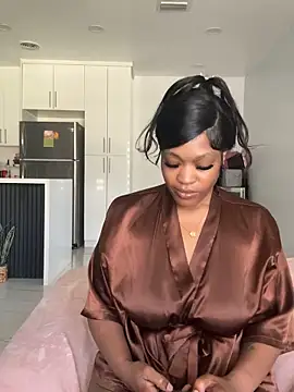 PrincessDreamm online show from March 8, 3:15 pm