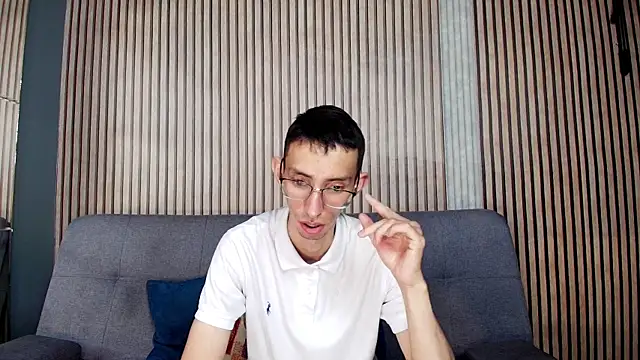 ZyroNight online show from December 20, 3:53 am