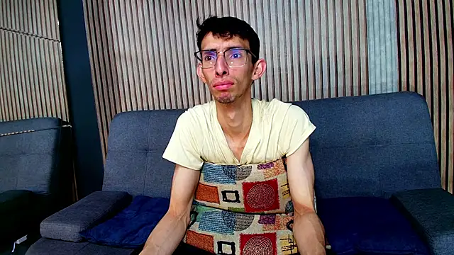 ZyroNight online show from December 4, 9:36 pm