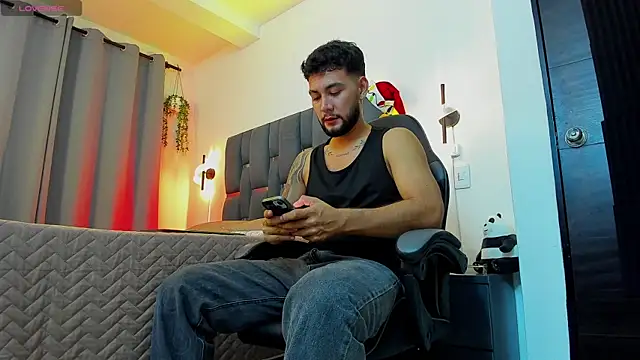 noah corvelle online show from December 23, 2:00 am