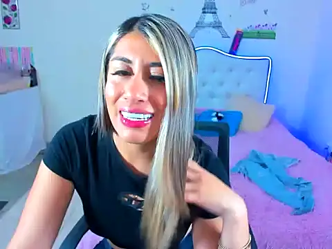 veronicamist95 online show from November 8, 1:31 am