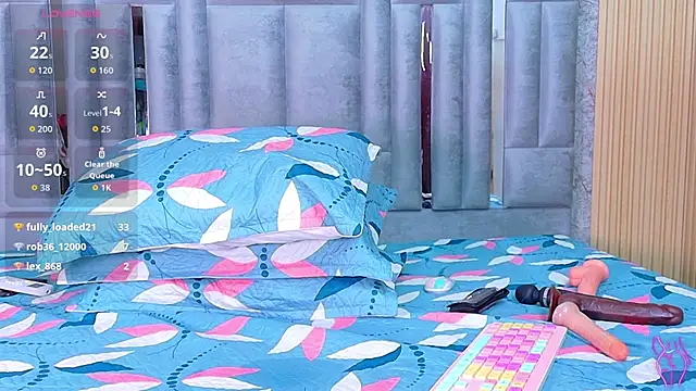 missfoster online show from April 19, 6:10 pm