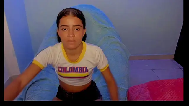 Snapshot of callmeocean chatting on November 4, 1:48 pm callmeocean online show from November 4, 1:48 pm