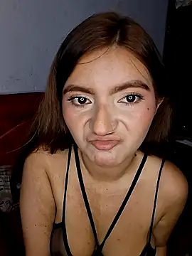 Paulafer20 online show from November 18, 3:37 pm