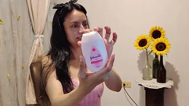 Bella Exhibition online show from January 9, 6:37 pm