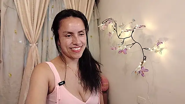 Bella Exhibition online show from April 14, 7:08 pm