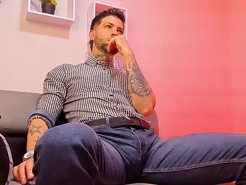 Supreme Alpha online show from November 7, 3:22 am