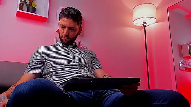 Supreme Alpha online show from November 23, 12:31 am