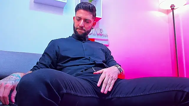 Supreme Alpha online show from November 21, 3:16 am